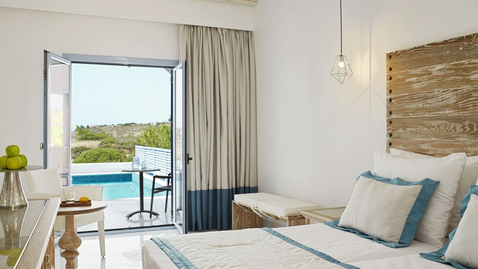 rooms-superior-family-private-pool