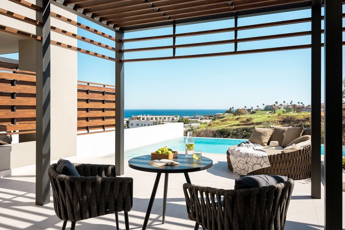 rooms-superior-family-suite-private-pool