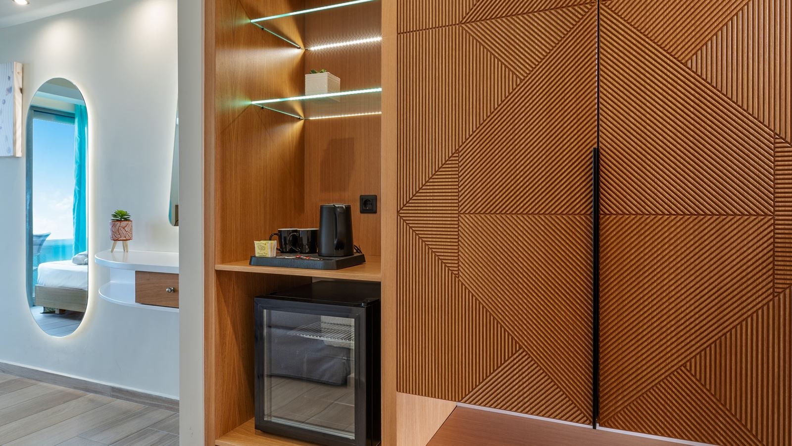 rooms-superior-room-single-use-land-view