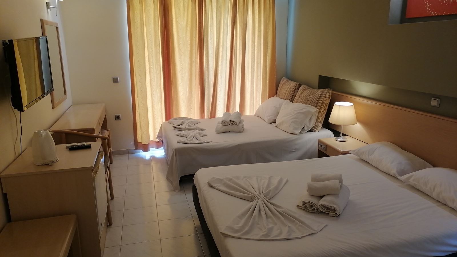 rooms-quadruplefamily