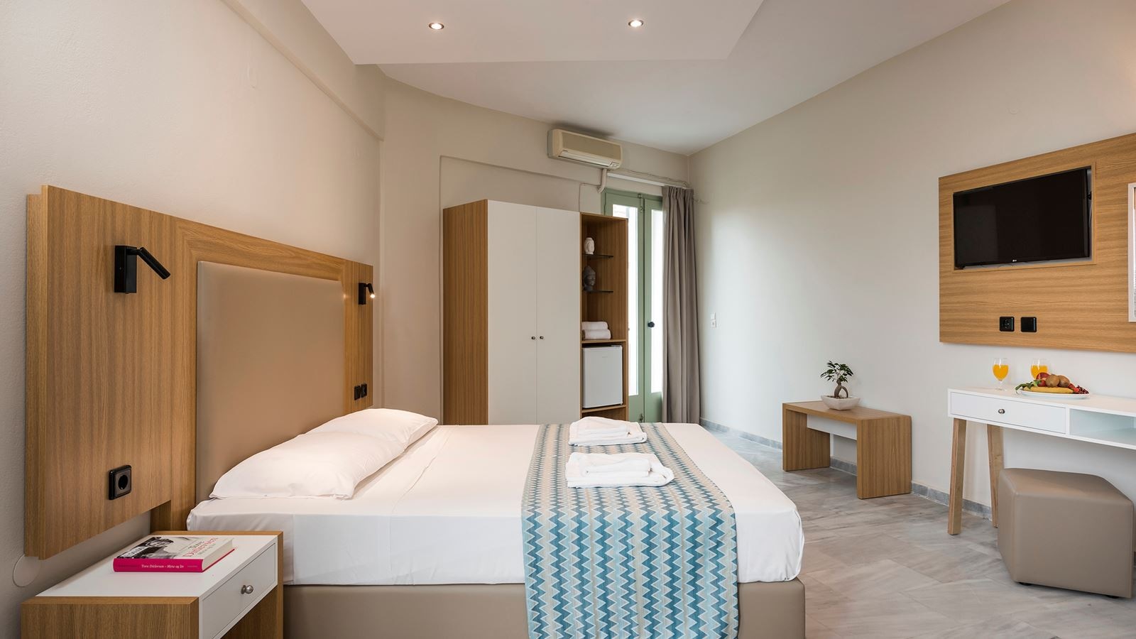 rooms-superior-double-room