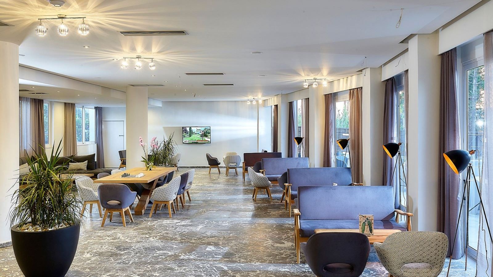 general-main-building