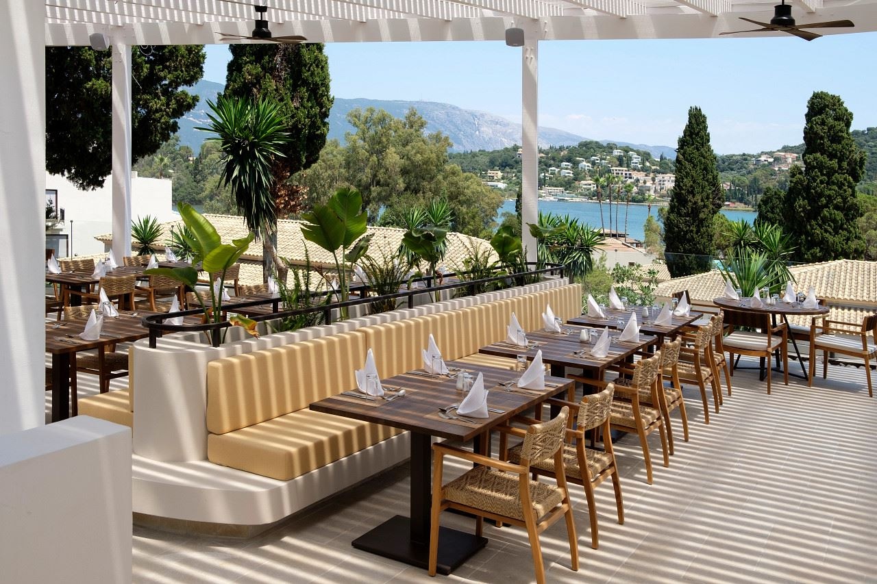 restaurants-world-cafe-international-buffet