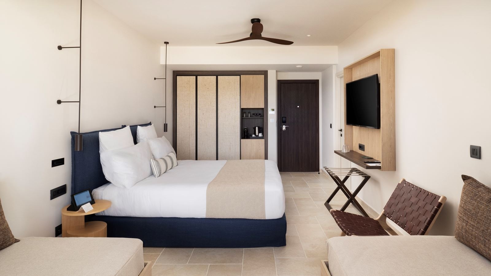 rooms-preferred-club-double-sea-view