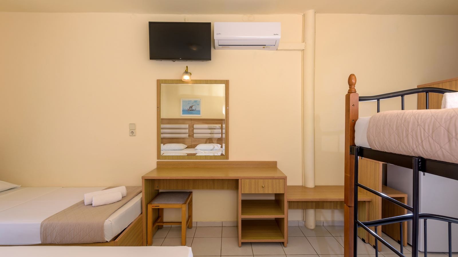 rooms-quadruple-room-gv