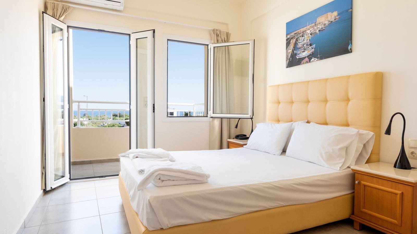 rooms-one-bedroom-suite