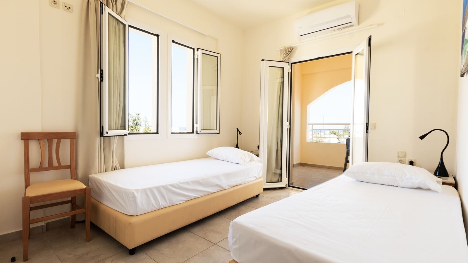 rooms-one-bedroom-suite