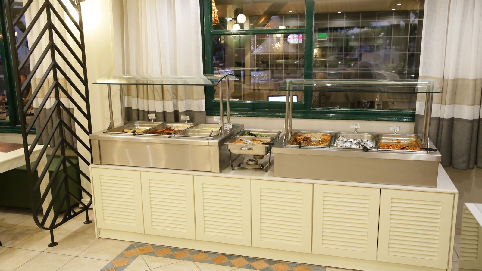 restaurants-main-restaurant