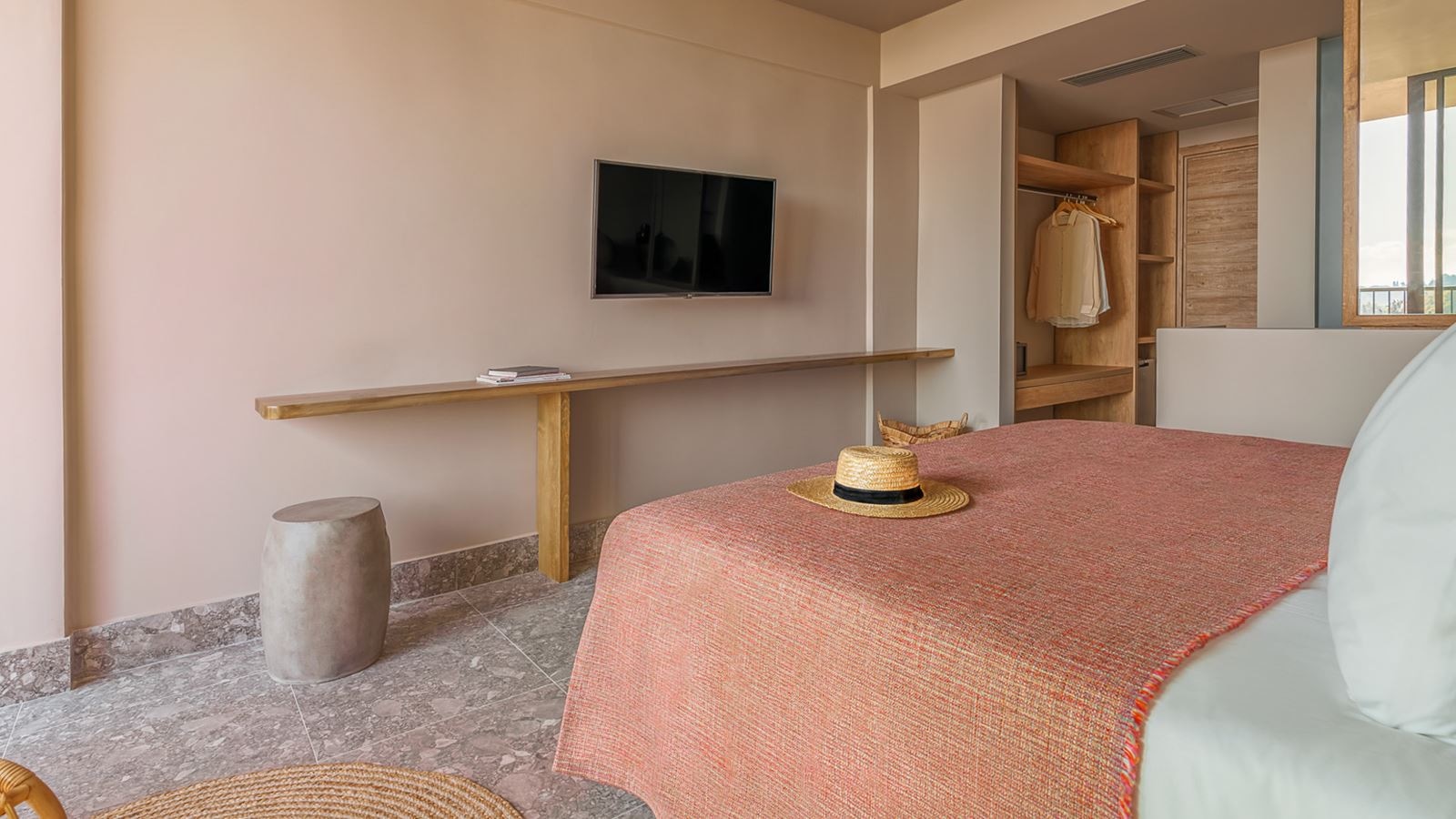 rooms-double-room-inland-view