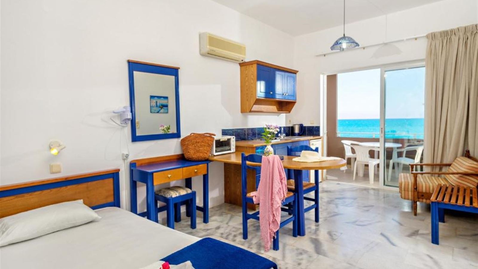 rooms-studio-economy-2-pax