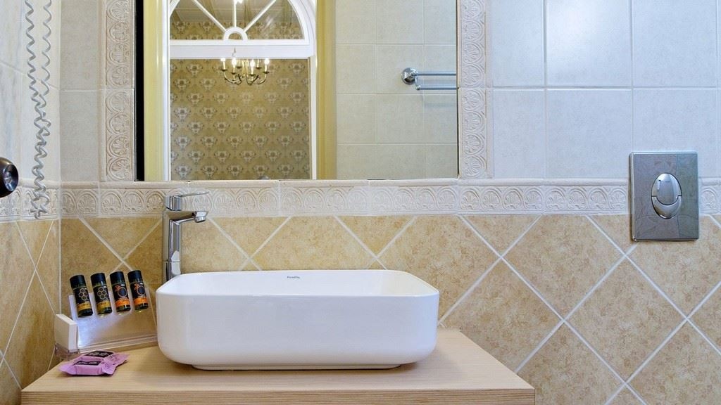 rooms-executive-suite