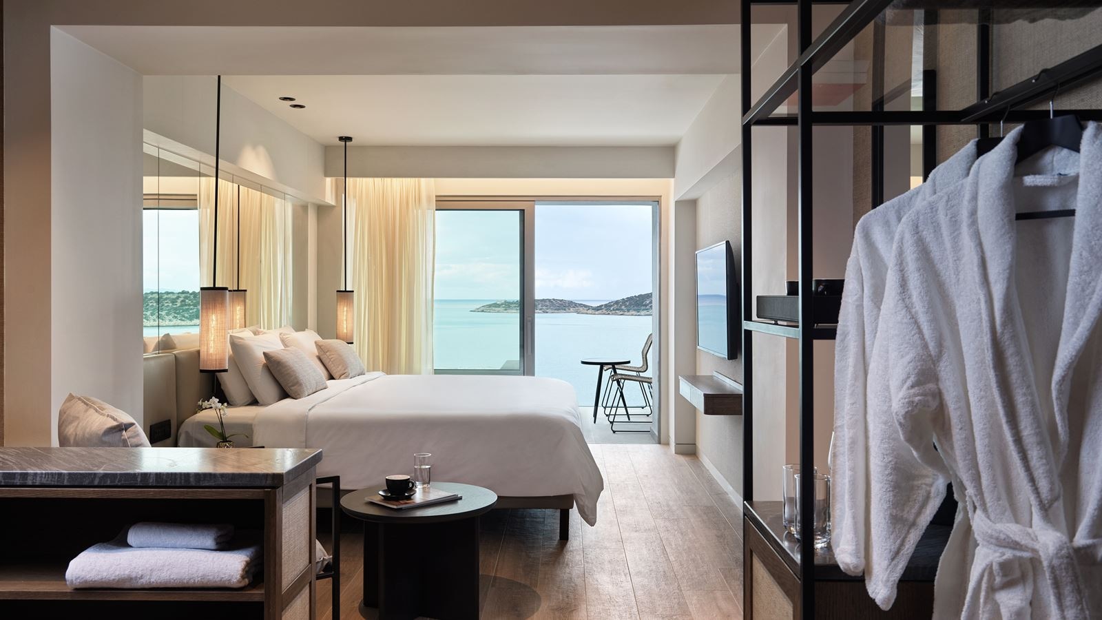 rooms-deluxe-stunning-sea-view-plunge-pool