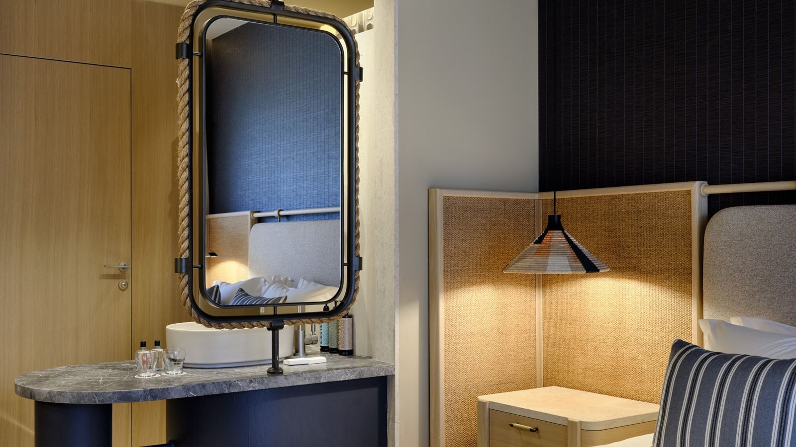 rooms-deluxe-inland-view