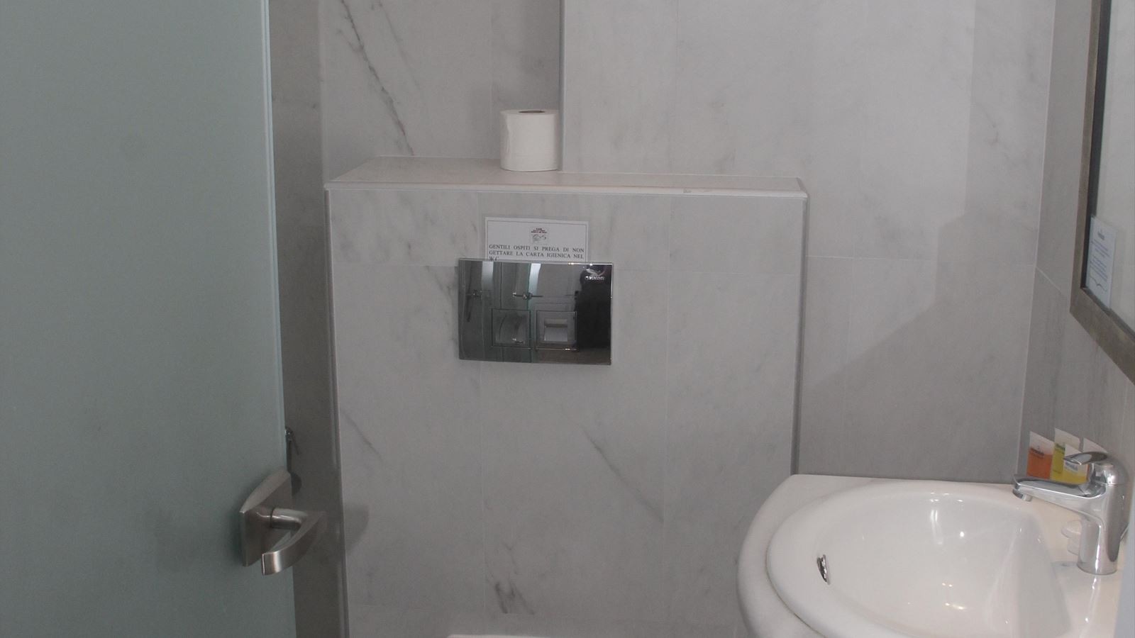 rooms-room-standard-double-garden-view