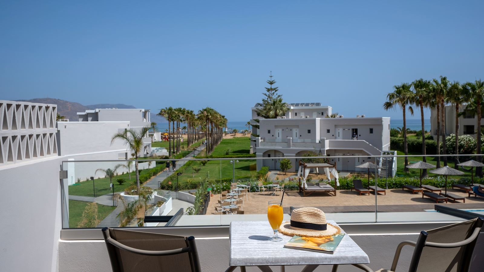 rooms-room-superior-double-sea-view