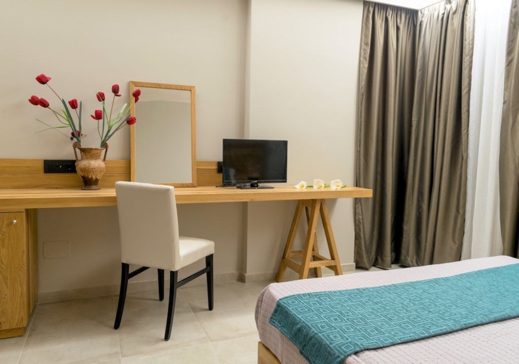 rooms-double-mountain-view