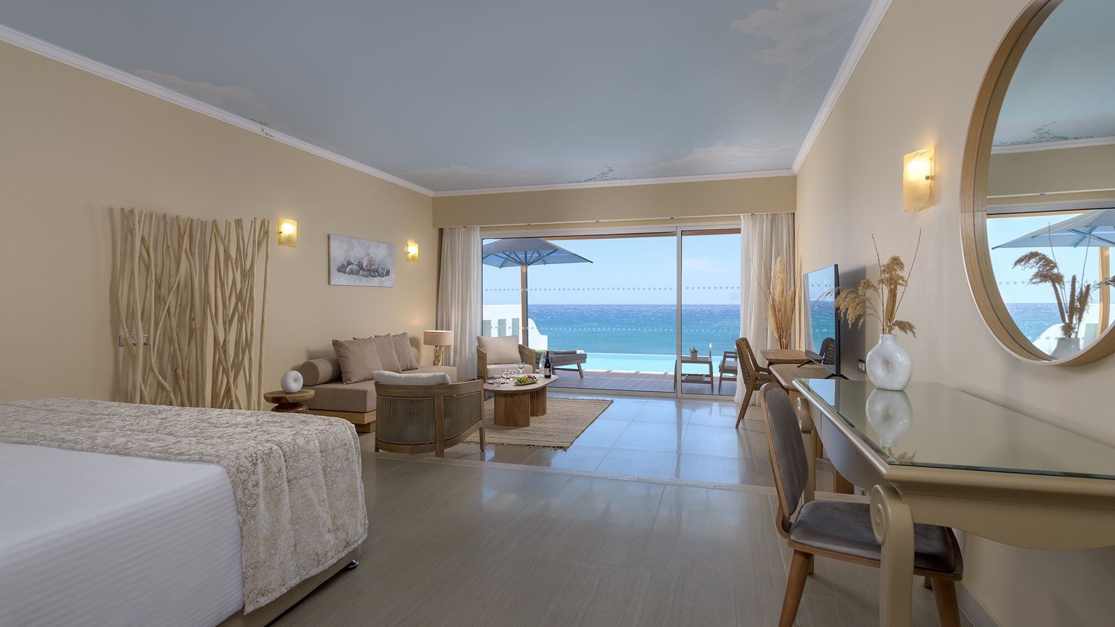 rooms-platinum-beach-villa-sv-with-pool--signature-collection