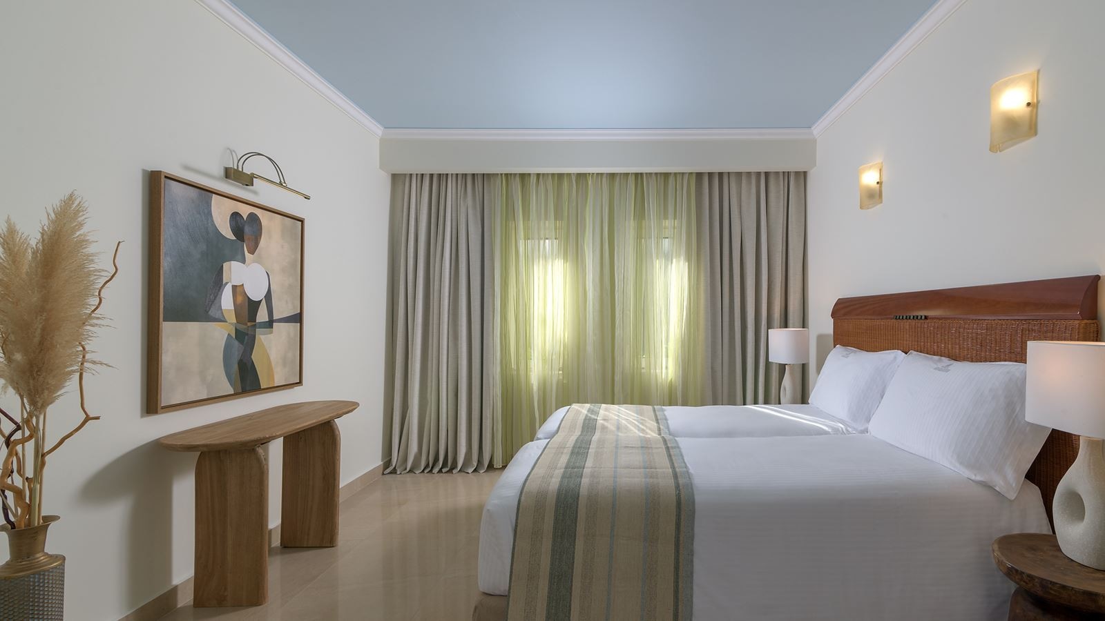 rooms-presidential-beach-villa-sv-with-pool--signature-collection