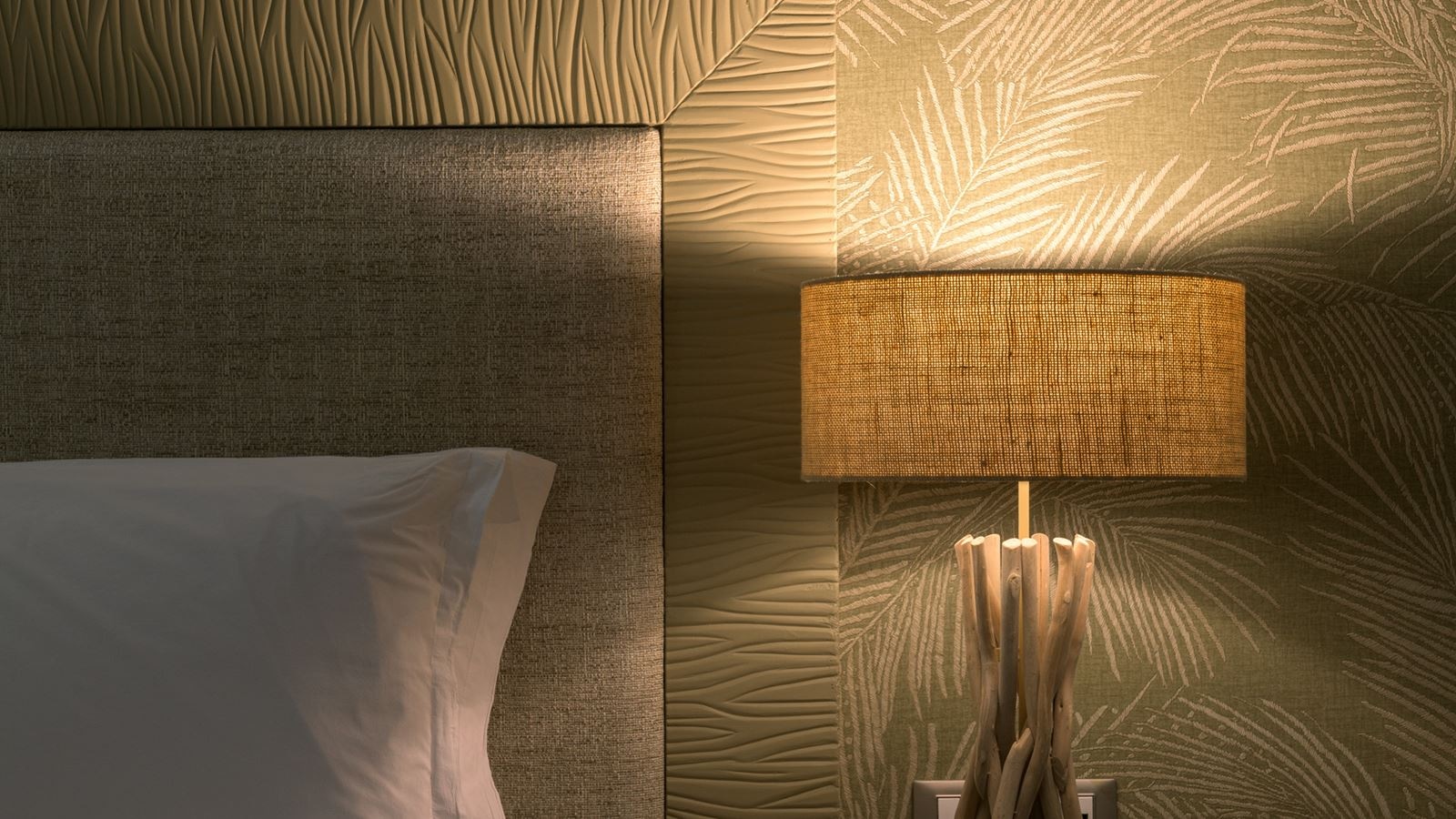 rooms-deluxe-junior-suite-garden-view