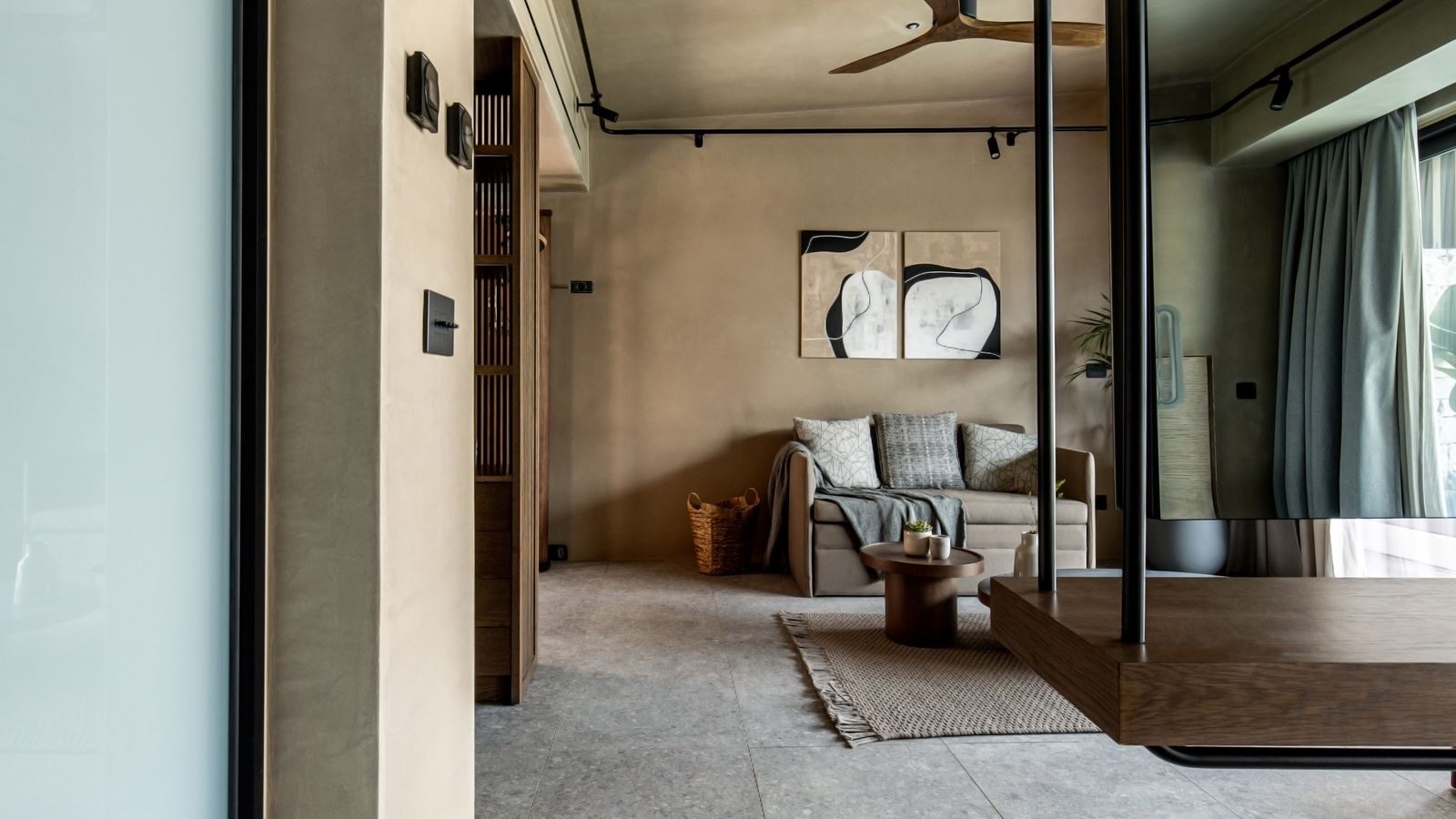 rooms-signature-suite-with-private-pool-sauna