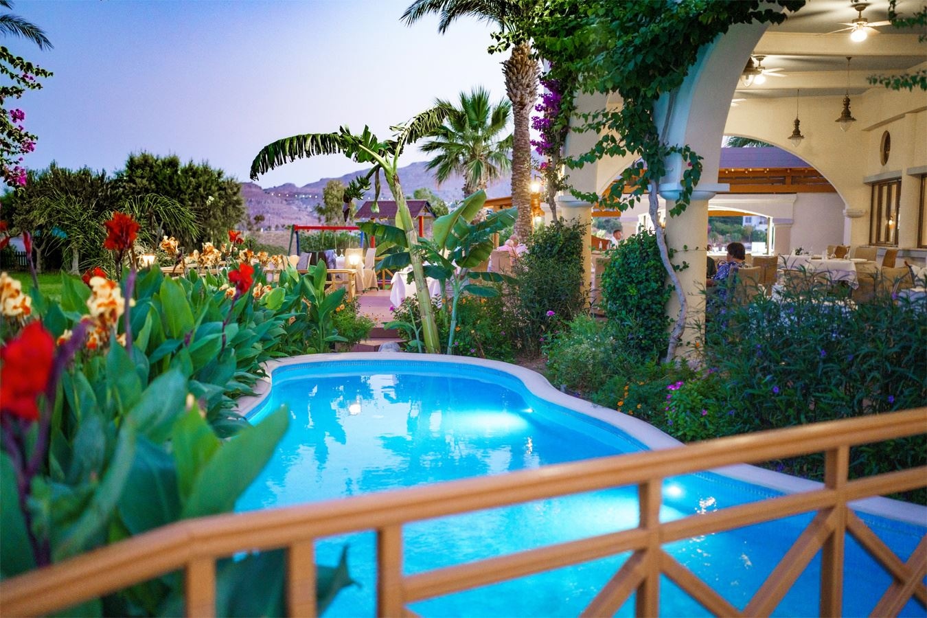 restaurants-asterias-ala-carte-restaurant