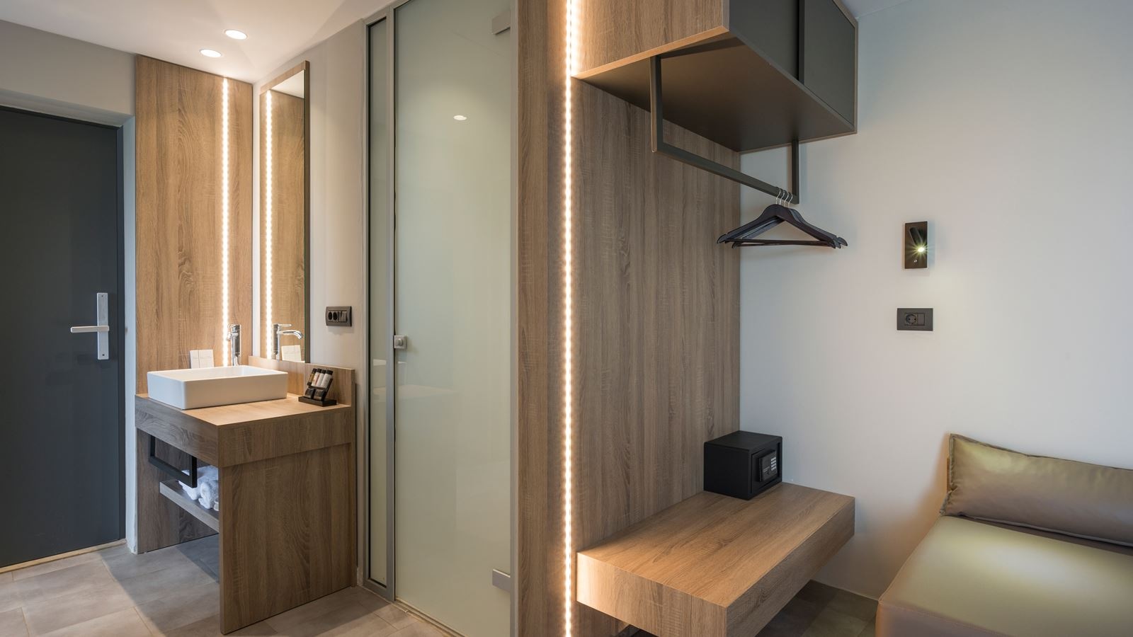 rooms-double-garden-view