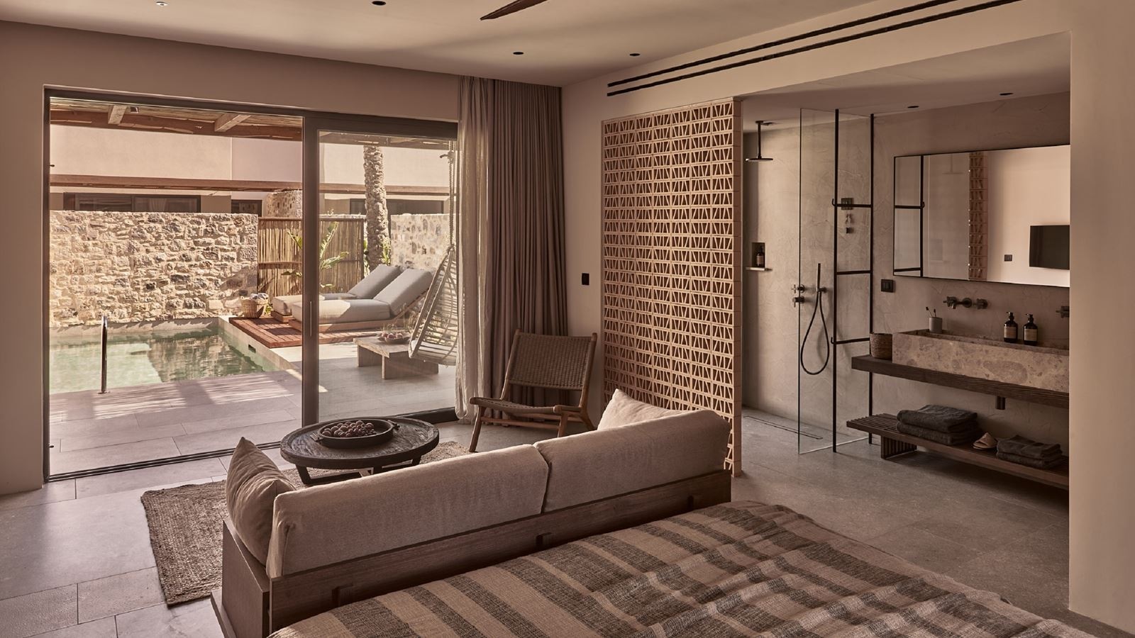 rooms-premium-private-pool-suite