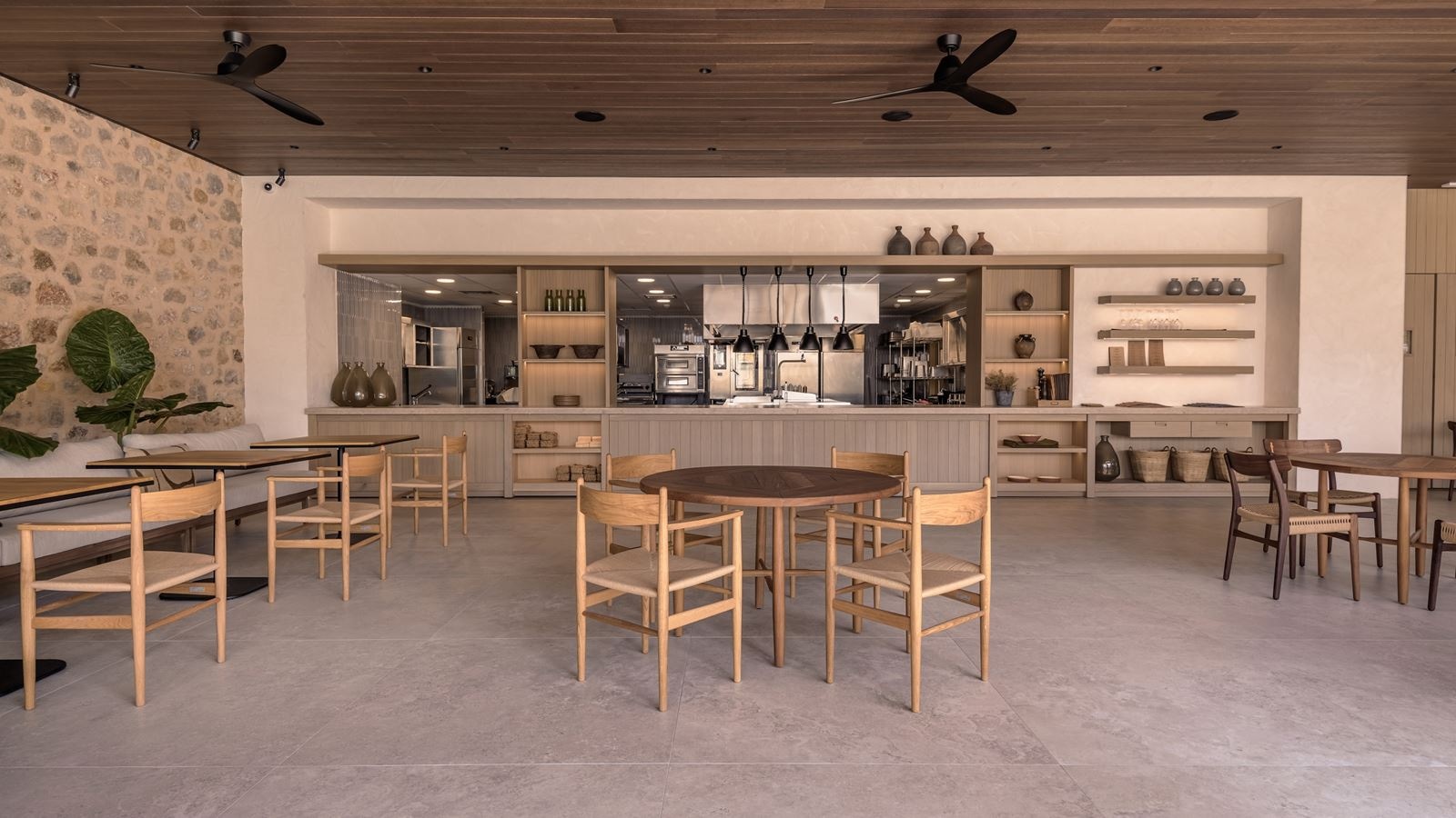 restaurants-mazi-mas