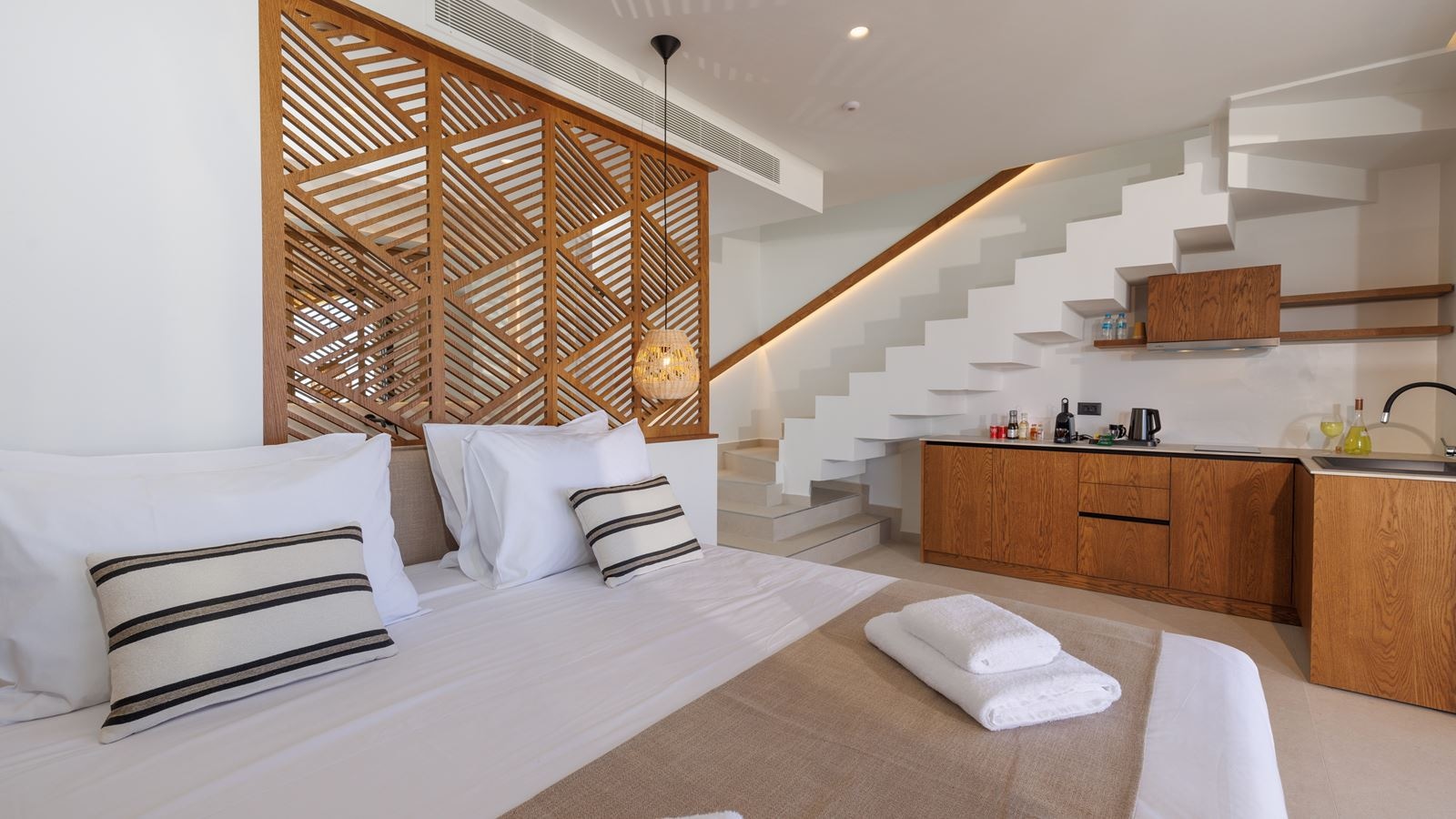 rooms-twostorey-suite-with-private-pool