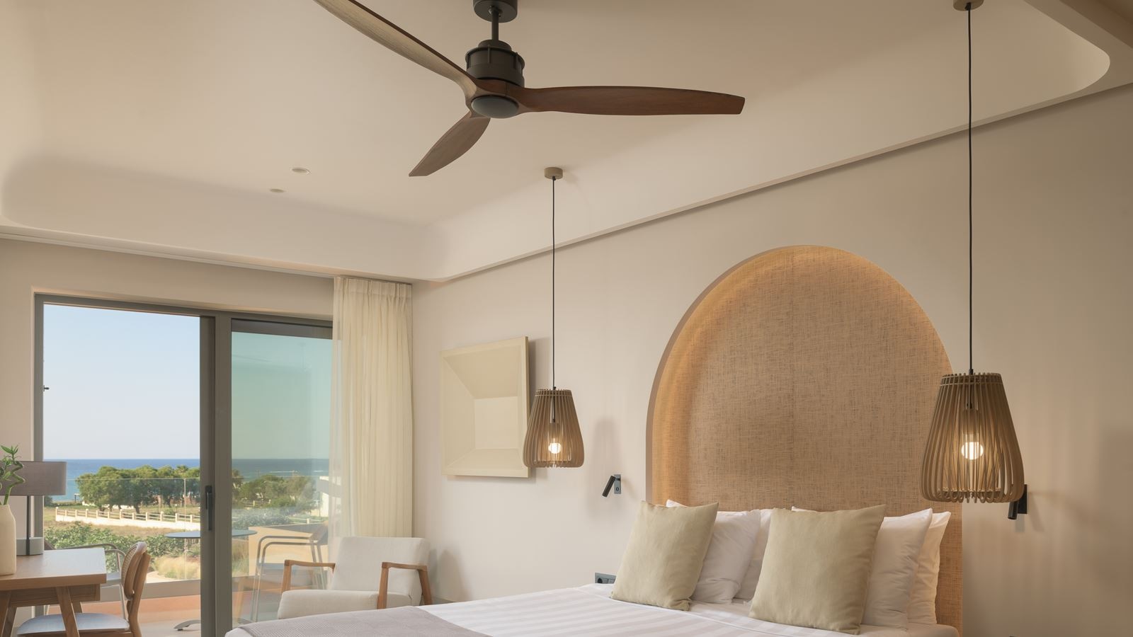 rooms-suite-junior-sea-view