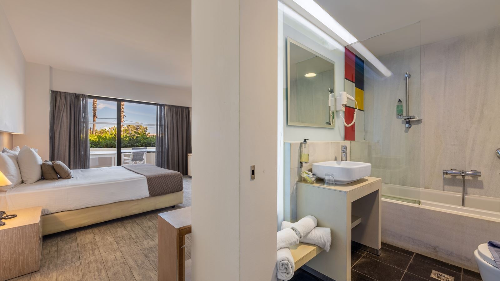 rooms-twin--room-garden-view