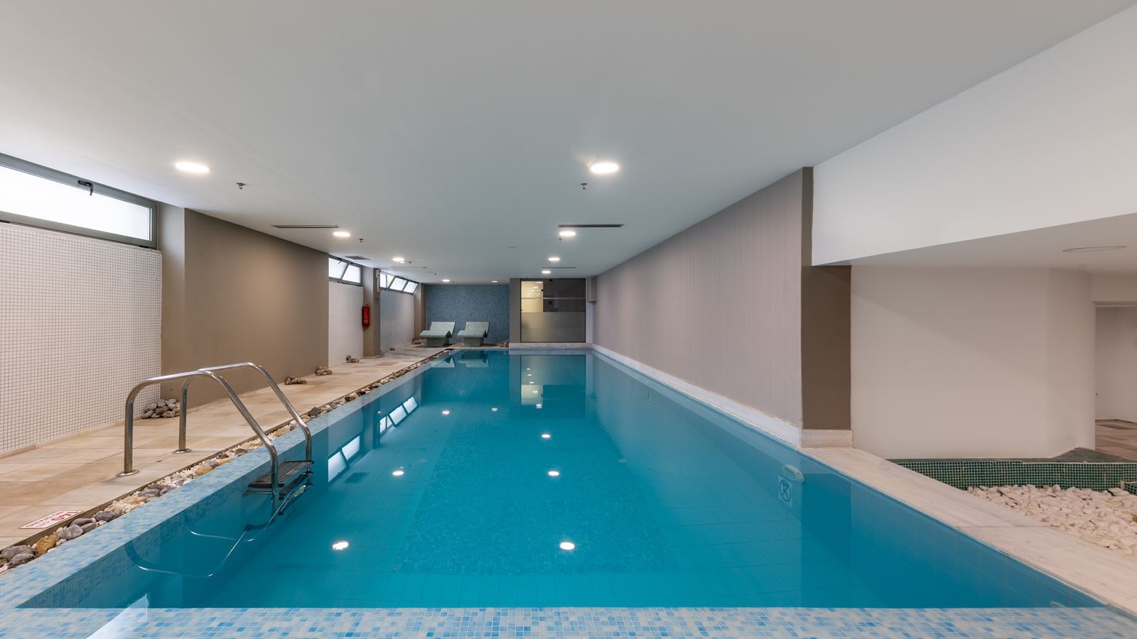 pools-indoor-pool
