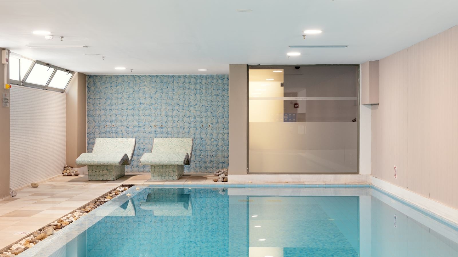 pools-indoor-pool
