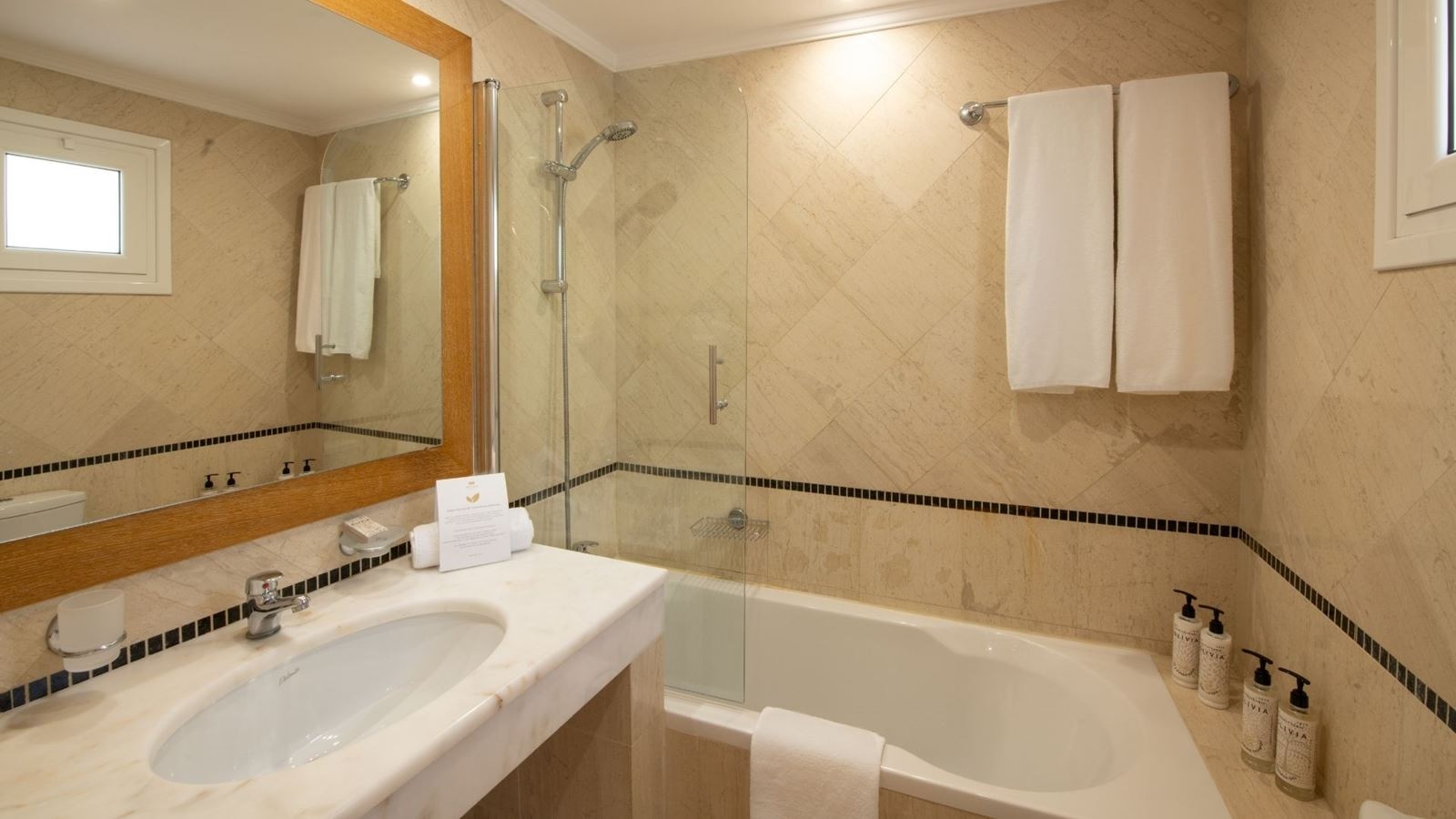 rooms-bungalow-sea-view