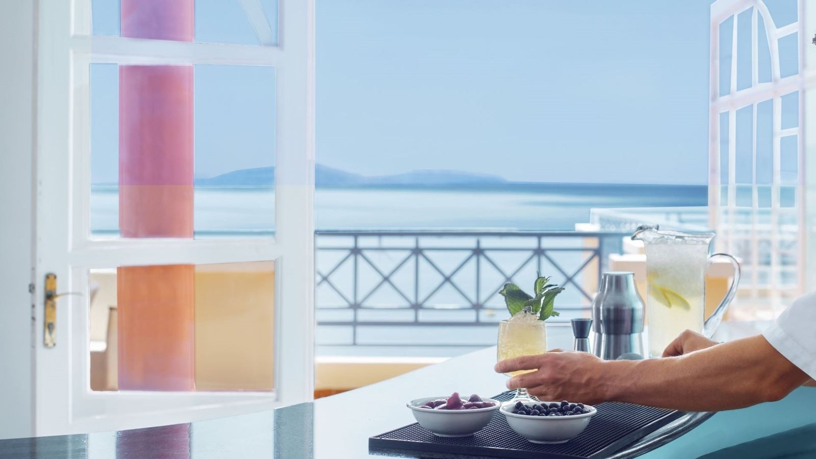 bars-theatre-bar-aegean