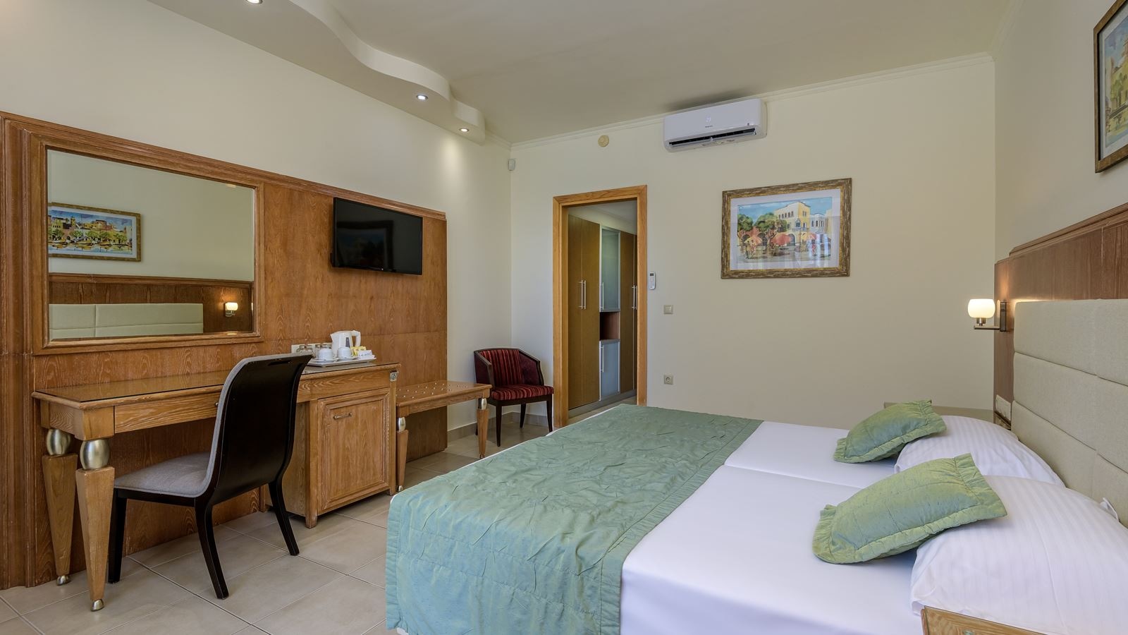 rooms-twin-room-land-view