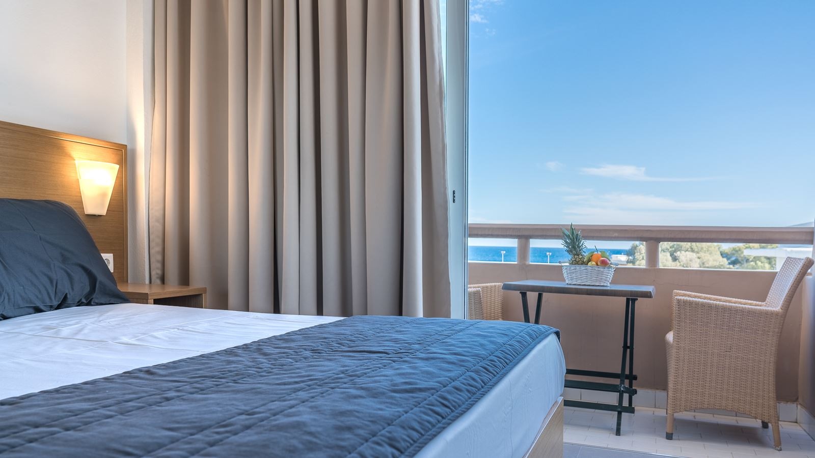 rooms-classic-room-higher-floor