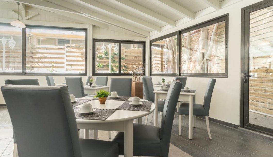 restaurants-breakfast-room