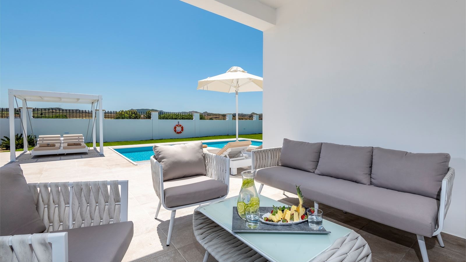 rooms-villa-with-private-pool