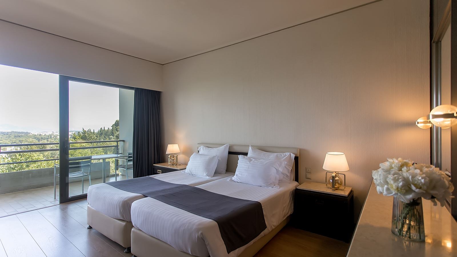 rooms-superior-twin-lake-view