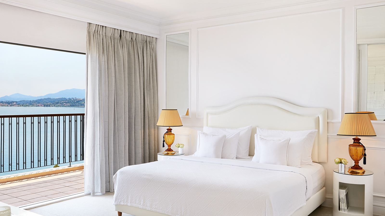 rooms-imperial-2-bedroom-suite-sea-view