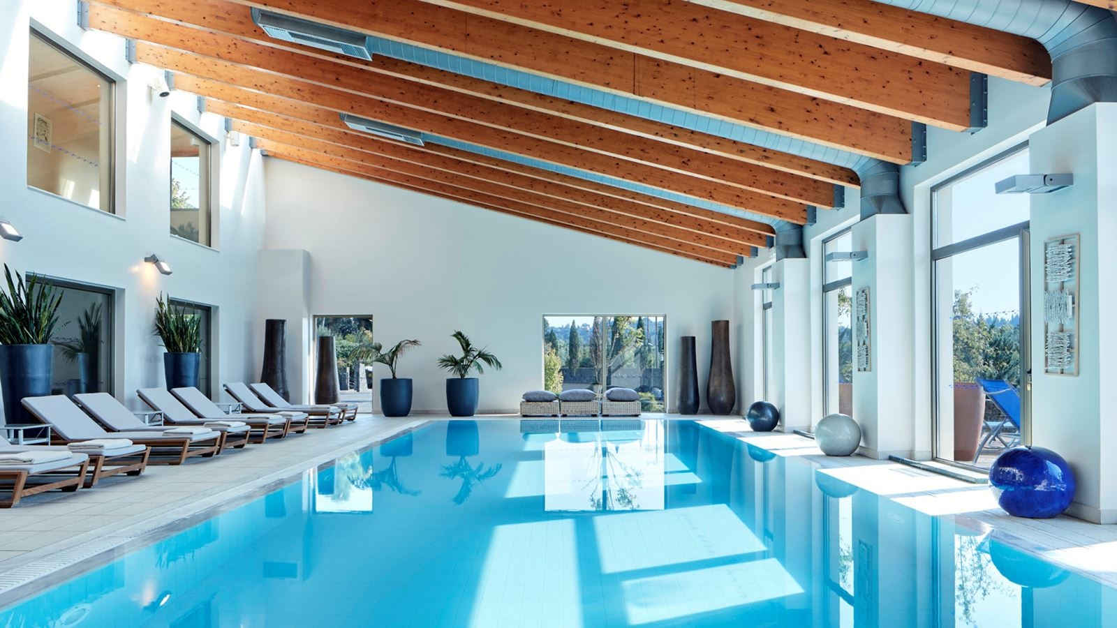 pools-indoor-pool