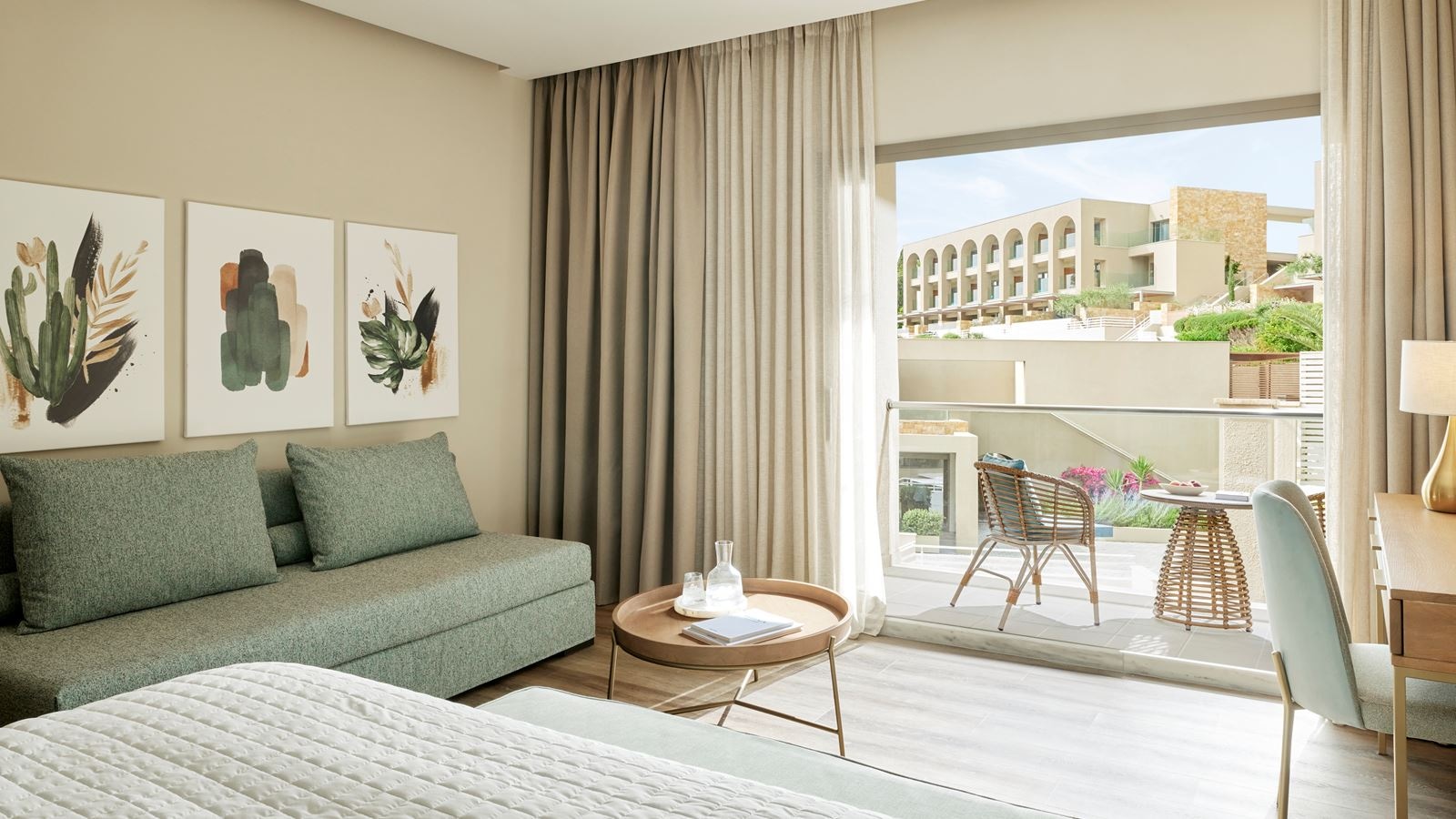 rooms-superior-room-garden-resort-view