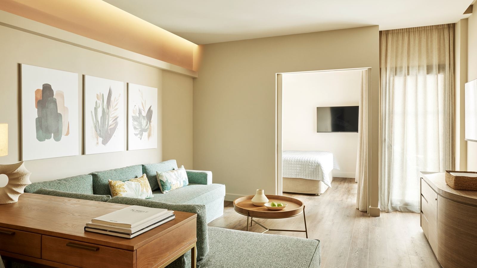 rooms-superior-family-room-garden-resort-view