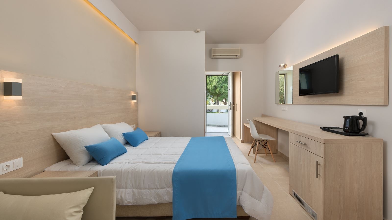 rooms-room-superior-double-balcony