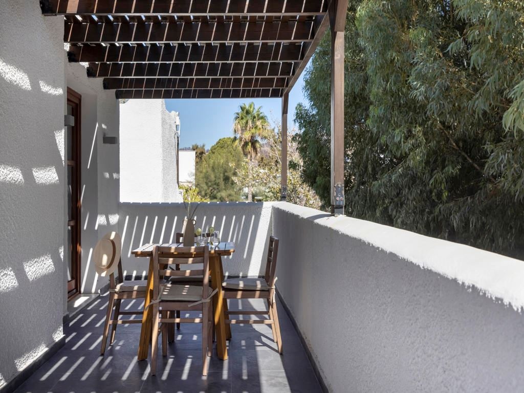 rooms-tropical-zen-bungalow-suite