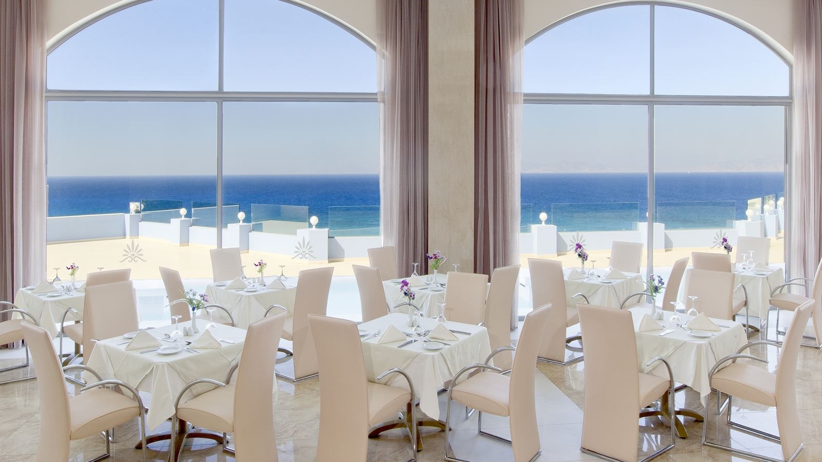 restaurants-archipelagos-main-restaurant