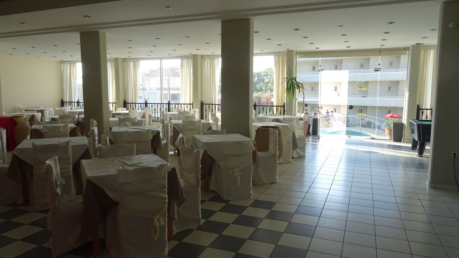 restaurants-main--restaurant