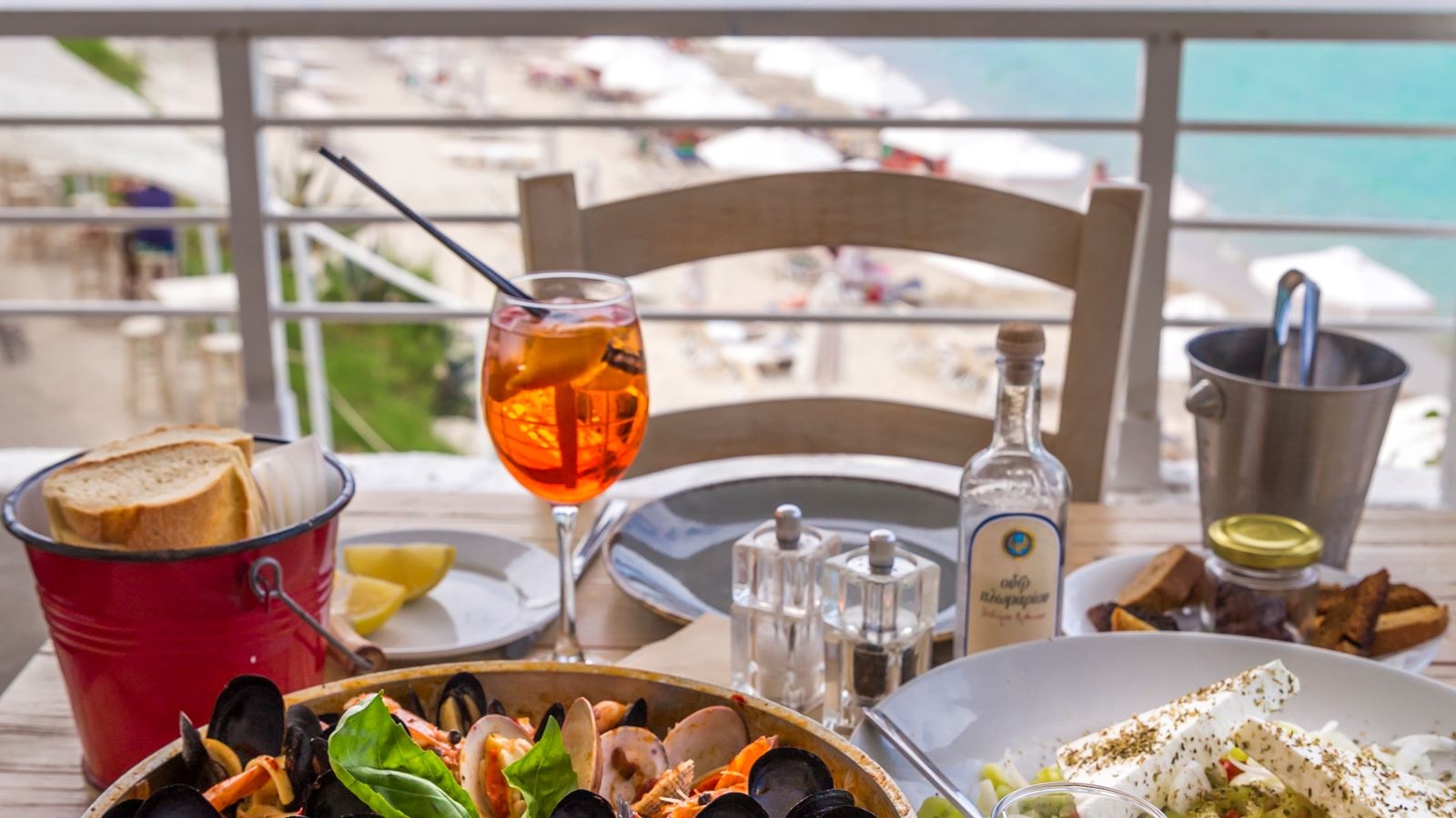 restaurants-agora-beach---greek-kouzina--beach-bar