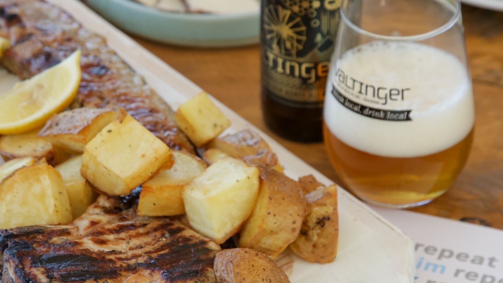 bars-agora-greek-kouzina--beach-bar